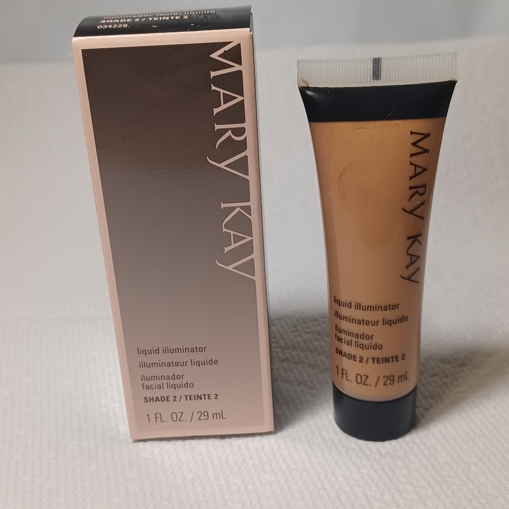 Mary Kay Liquid Illuminator Shade 2 - NEW